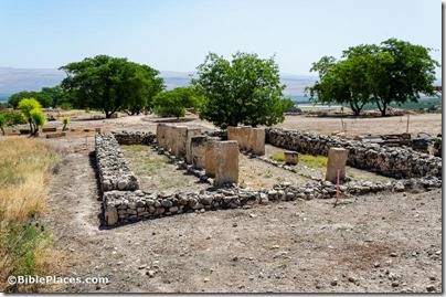 Hazor stable, tripartite pillared building, tb061416489