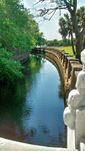 Park «Henry J. Klutho Park», reviews and photos, 204 W 3rd St, Jacksonville, FL 32206, USA