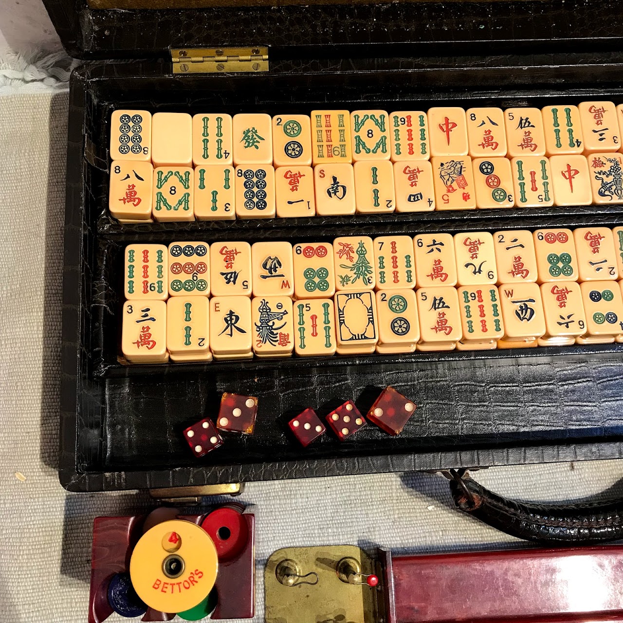 Bakelite Mahjong Set