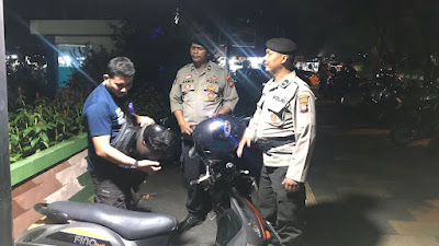 Patroli Enggang Selatan Polsek Pontianak Selatan Tingkatkan Patroli Dialogis Sambangi Jukir