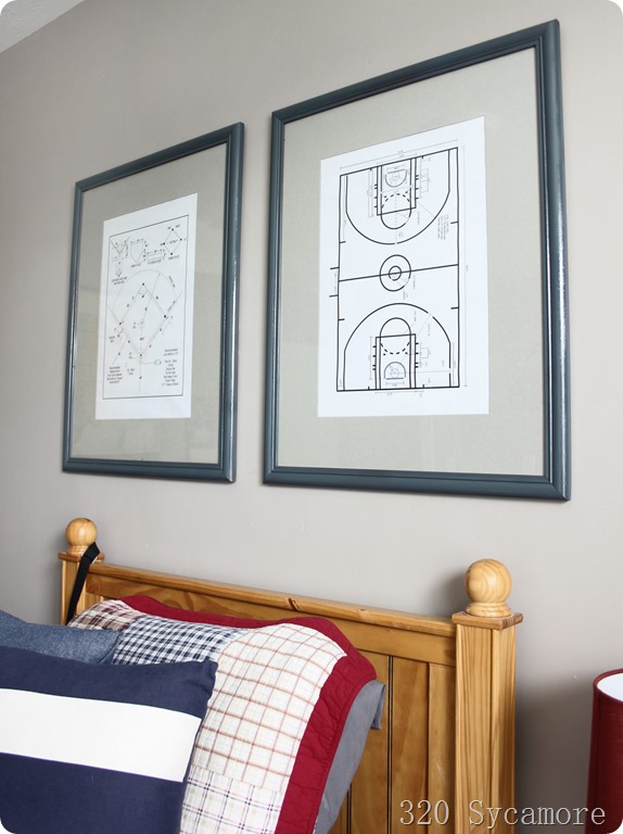 easy above bed artwork