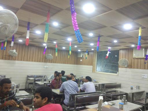 Roshan Vaishno Dhaba, Shivpuri Rd, Daresi Road, Daresi Ground, Geeta Mandir, Dal Bazar, Ludhiana, Punjab 141008, India, Vegan_Restaurant, state PB