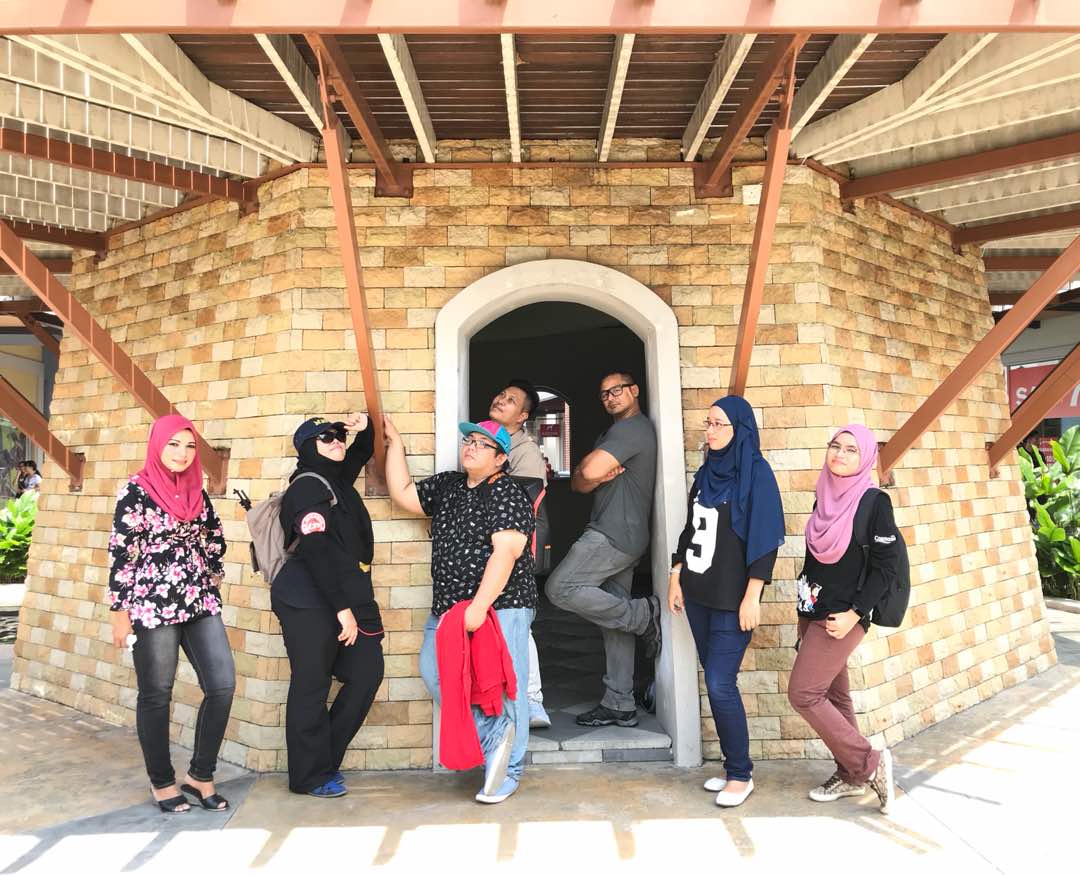 Seronok Shopping Raya Di Freeport A'Famosa Outlet, Alor Gajah Melaka Seronok Shopping Raya Di Freeport A'Famosa Outlet, Alor Gajah Melaka