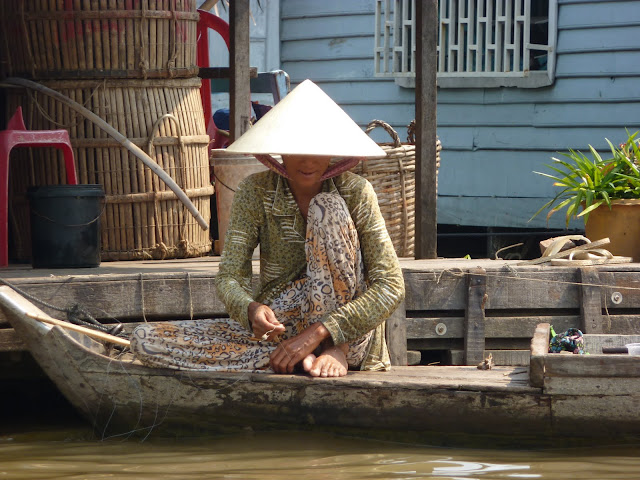 Blog de voyage-en-famille : Voyages en famille, Phnom Penh - Kampong Chhnang