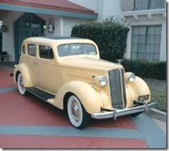 1937-1947-packard-six-1