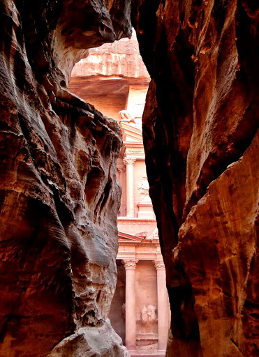 Petra, a cidade dos túmulos