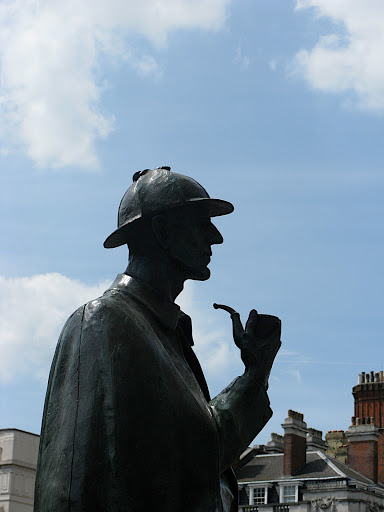 Estàtua de Sherlock Holmes al metro de Baker Street