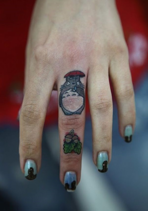 totoro_dedo_tatuagem totoro_dedo_tatuagem