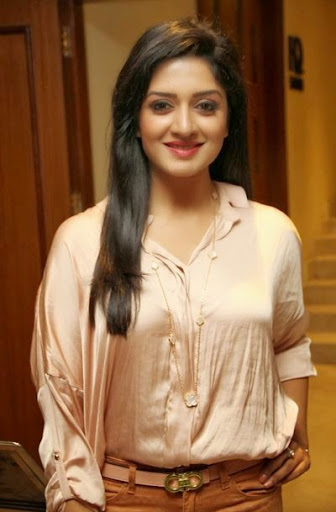 Vimala Raman Photos