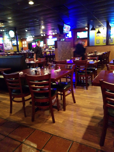 Fine Dining Restaurant «Sidelines Casual Dining», reviews and photos, 205 N L Rogers Wells Blvd, Glasgow, KY 42141, USA