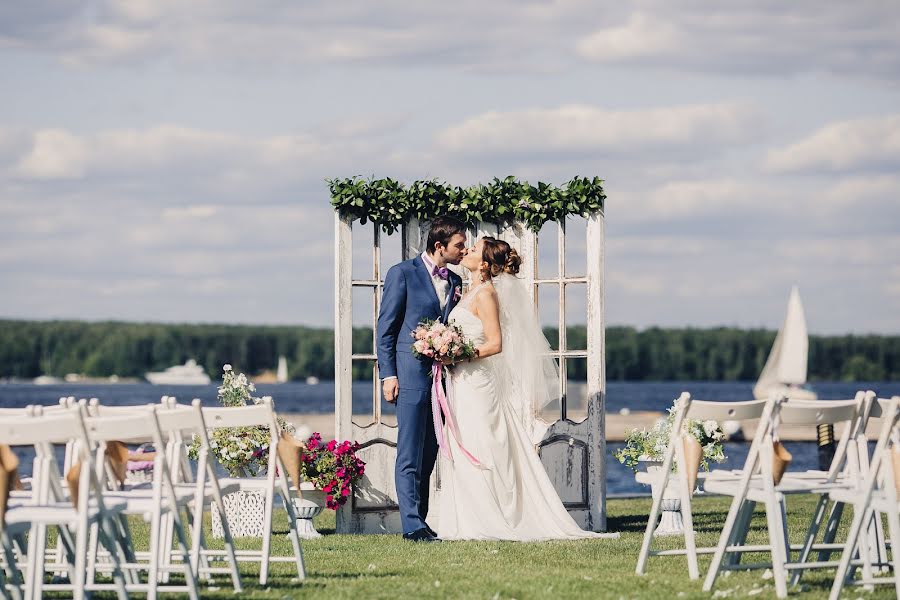 婚禮攝影師Elena Gorina（gorina）。2015 6月15日的照片