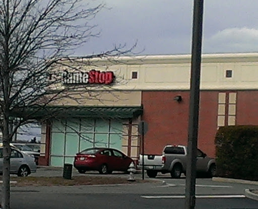 Video Game Store «GameStop», reviews and photos, 9853 Brook Rd STE 105, Glen Allen, VA 23059, USA