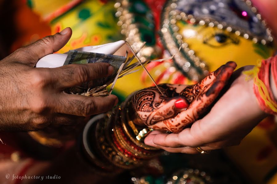 Hochzeitsfotograf Sashi Roy (sashi). Foto vom 12. Dezember 2020