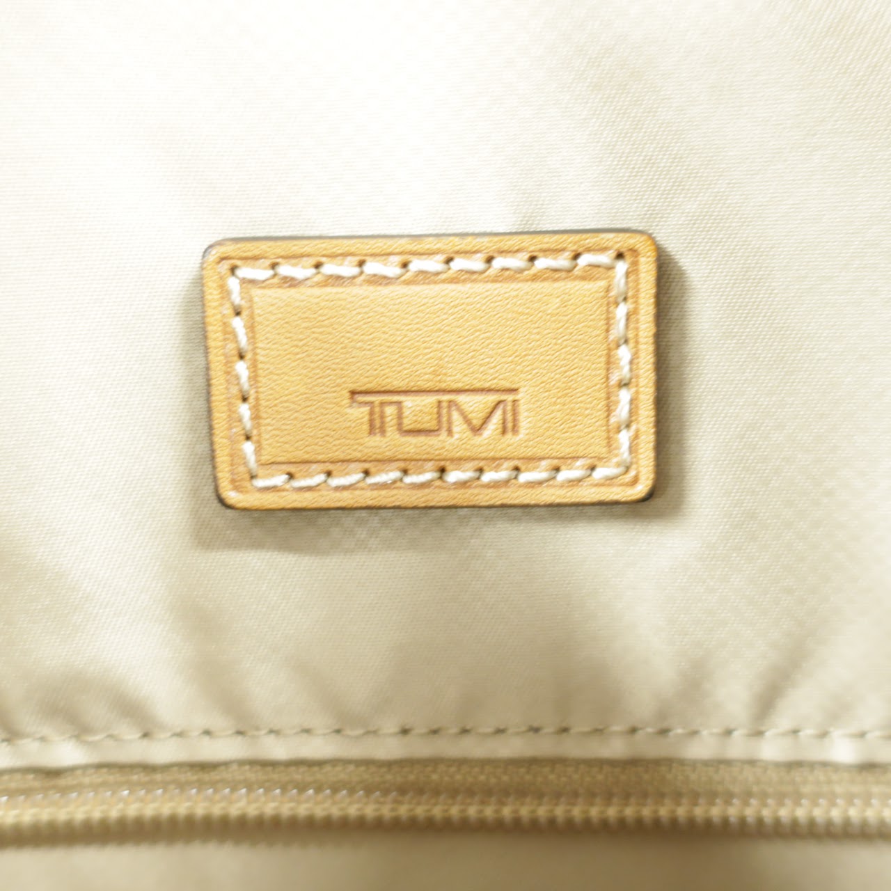 Tumi Tote