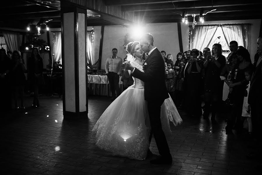 Wedding photographer Inessa Drozdova (drozdova). Photo of 12 November 2017