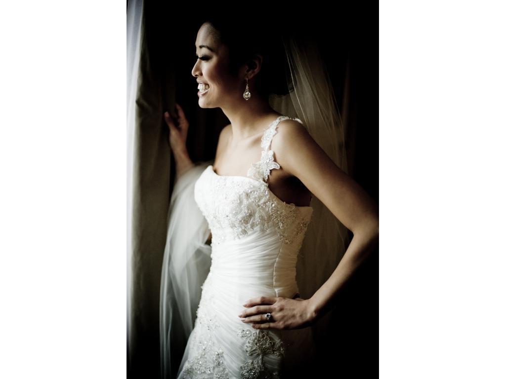 8   Used Wedding Dresses