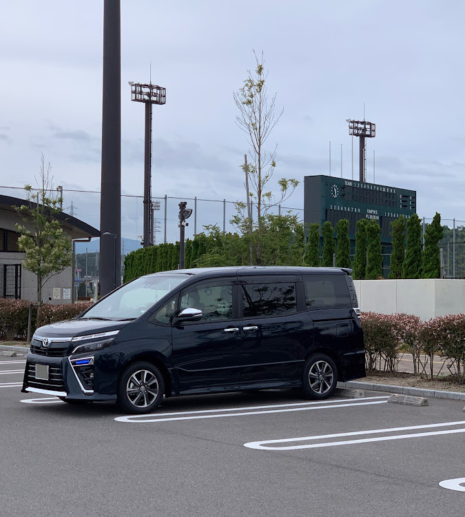 ヴォクシーの四国遍路さんが投稿したカスタム事例の投稿画像2枚目