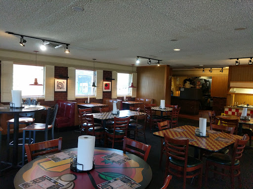 Pizza Restaurant «Pizza Hut», reviews and photos, 6471 Lankford Hwy, Oak Hall, VA 23416, USA