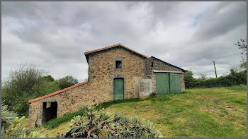 maison à Bressuire (79)