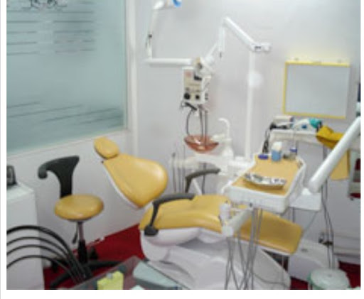 dr.kashyap kotak M.D.S.(ortho.), Ashtvinayak Orthodontic Dental Clinic,FF-1,Moti Building, Anam Ring Road, Near.Kutch Bandhej Saree Showroom, Bhuj,Kutch, Gujarat 370001, India, Orthopaedic_surgeon, state GJ