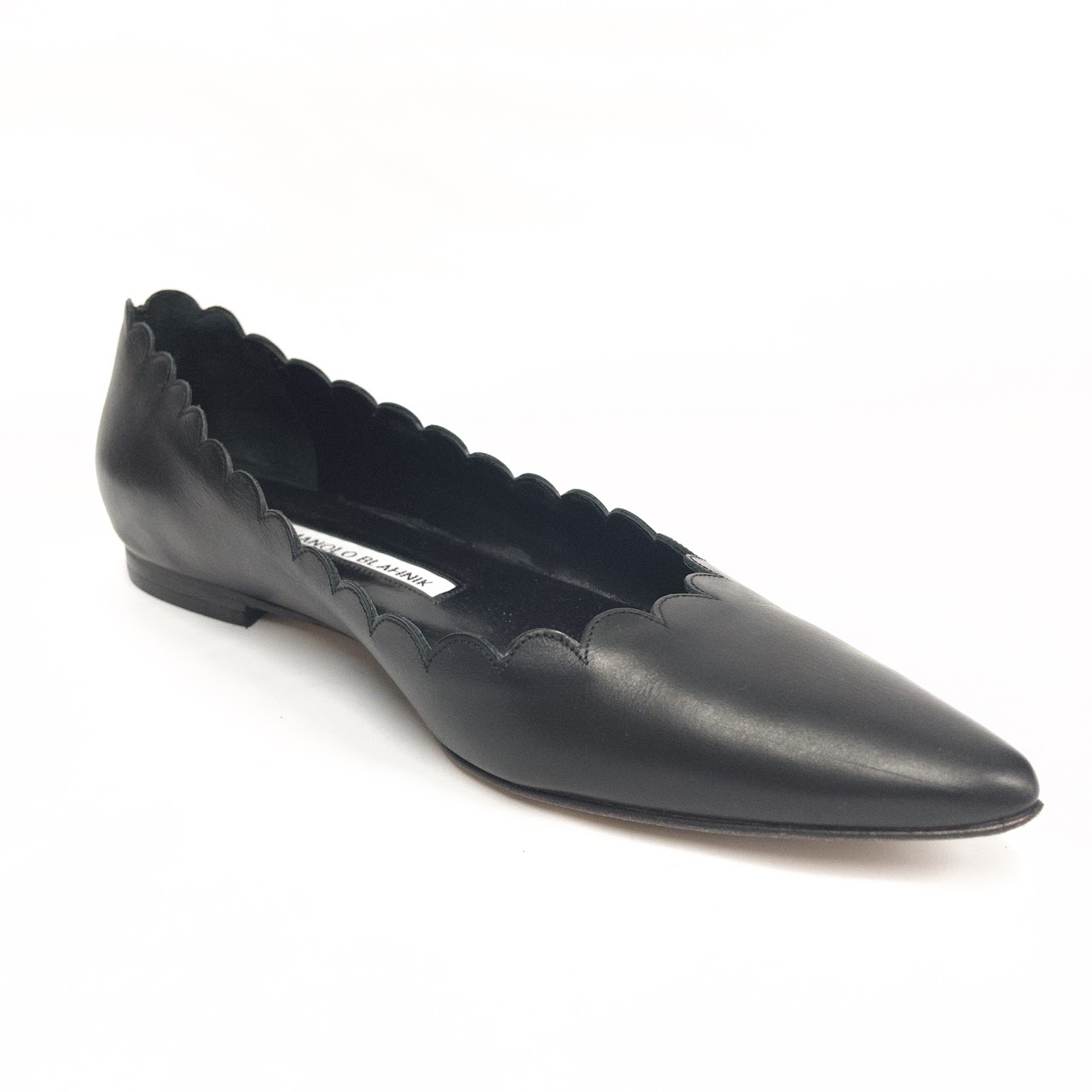 manolo blahnik leather flats