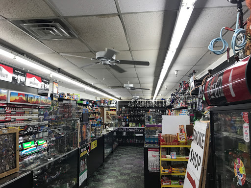 Tobacco Shop «Olive Smoke Shop», reviews and photos, 6750 W Olive Ave # 107, Peoria, AZ 85345, USA