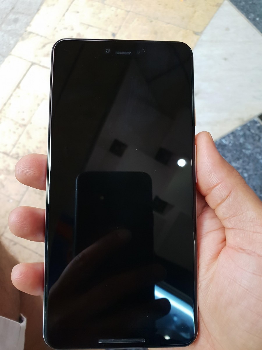 صور Google Pixel 3 XL تكشف عن قدومه بميزة لا تعجب المستخدمين