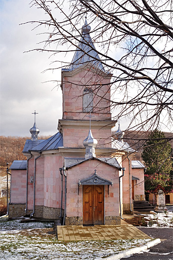 Mănăstirea Suruceni, Moldova