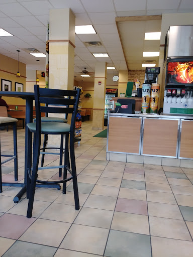 Restaurant «Subway», reviews and photos, 348 S Main St, Akron, OH 44311, USA