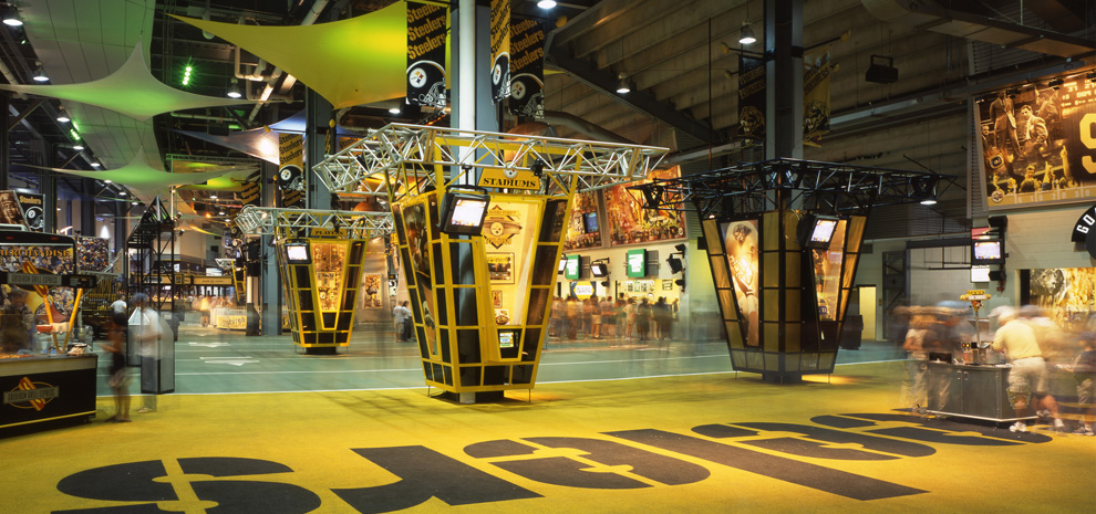 파일:external/populous.com/HeinzField-Pittsburgh-Concourses.jpg