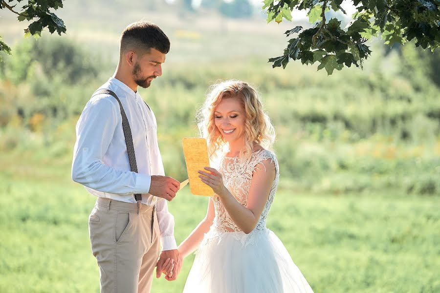 Fotógrafo de bodas Al Kr (krupal). Foto del 15 de agosto 2018