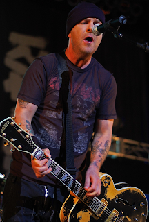 Tim Armstrong Net Worth, Age, Wiki, Biography, Height, Dating, Family, Career