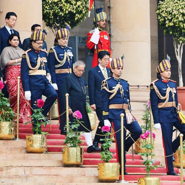 The march past was watched by Japanese Prime Minister Shinzo Abe, the chief guest of the Republic Day celebration, Vice President Hamid Ansari, Prime Minister Manmohan Singh, UPA chairperson Sonia Gandhi and the country's top political and military brass, besides the diplomatic community.