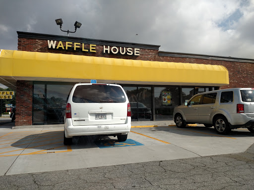 Breakfast Restaurant «Waffle House», reviews and photos, 484 Indian Trail Lilburn Rd NW, Lilburn, GA 30047, USA