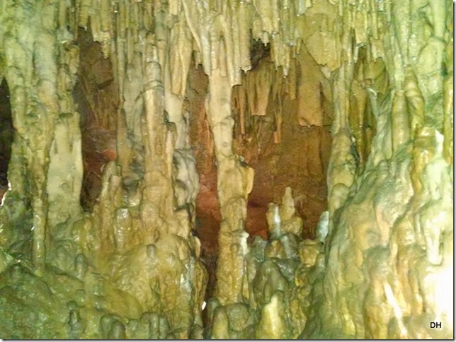 10-30-15 A Cave Tour (52)