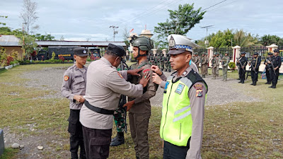 Personel Kodim 1715/Yahukimo Ikuti Apel Gelar Pasukan Ops Keselamatan Cartenz 2023