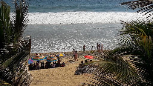 Hotel El Buzo, Av. Antelmo Ventura, Ventura, Col. Juan N. Alvarez, 41870 Municipio de Copala, GRO, México, Hotel en la playa | TAMPS