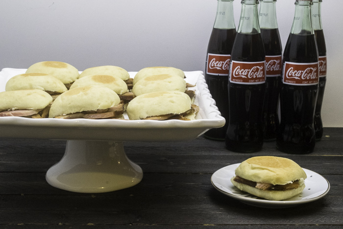 Ham sandwiches on cake plate.jpg Ham sandwiches on cake plate