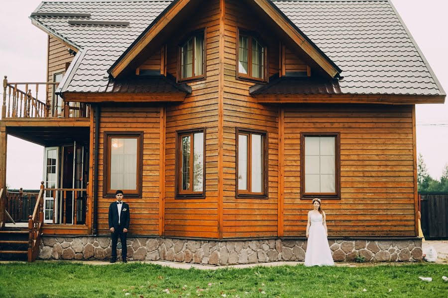 Bröllopsfotograf Marya Poletaeva (poletaem). Foto av 10 juni 2017