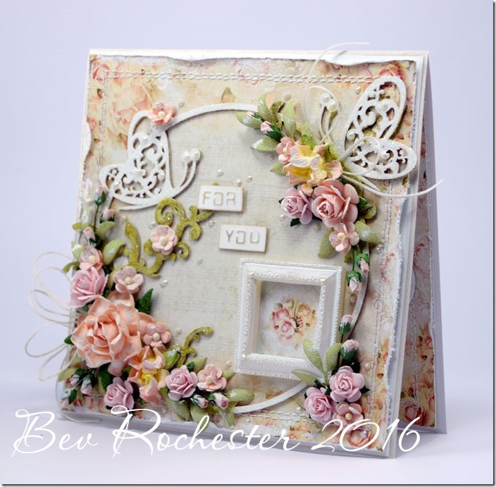 bev-rochester-shabby-chic-woc-resin-frame3