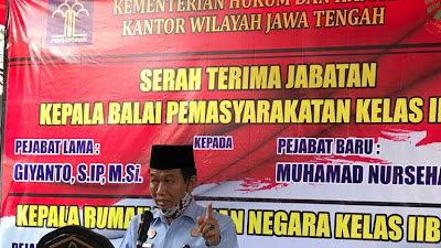 Kakanwil Kemenkumham Jawa Tengah menyaksikan Sertijab Kabapas Pati serta Karutan Blora