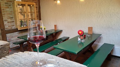 Photos of Weingut & Heuriger Zahel