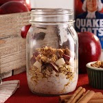 apple Cinnamon Crunch Overnight Oats was pinched from <a href="http://www.quakeroats.com/cooking-and-recipe/apple-cinnamon-crunch-overnight-oats" target="_blank" rel="noopener">www.quakeroats.com.</a>