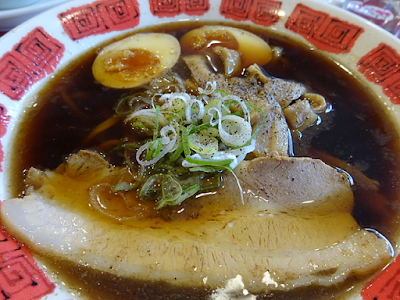 富山ブラックラーメン