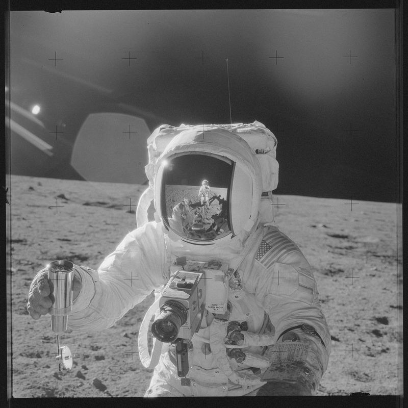 apollo-mission-images-4