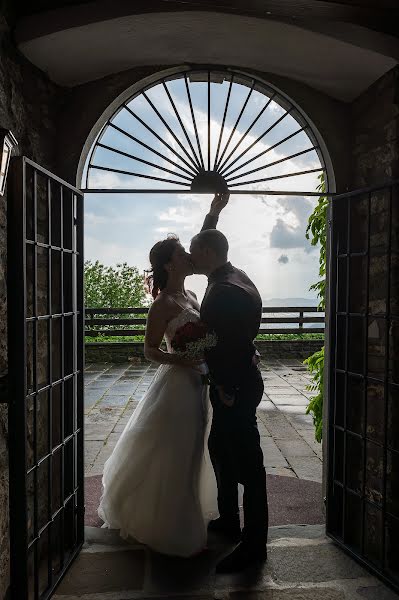 Fotografo di matrimoni Silverio Lubrini (lubrini). Foto del 30 ottobre 2023