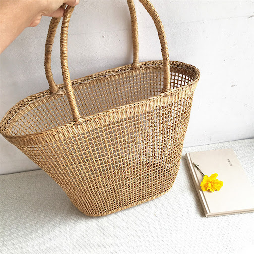 Title 6, Womens Mesh Rope Straw Bag Shoulder Bag, a sty...