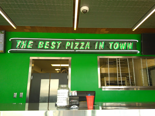 Pizza Takeaway «Green Lantern Pizzeria», reviews and photos, 4326 S Rochester Rd, Royal Oak, MI 48073, USA