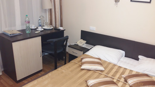 гостиница новороссийск. отель новороссийск. гостиница новороссийск адрес. гостиница новороссийск адрес. исаева, 2, новороссийск.