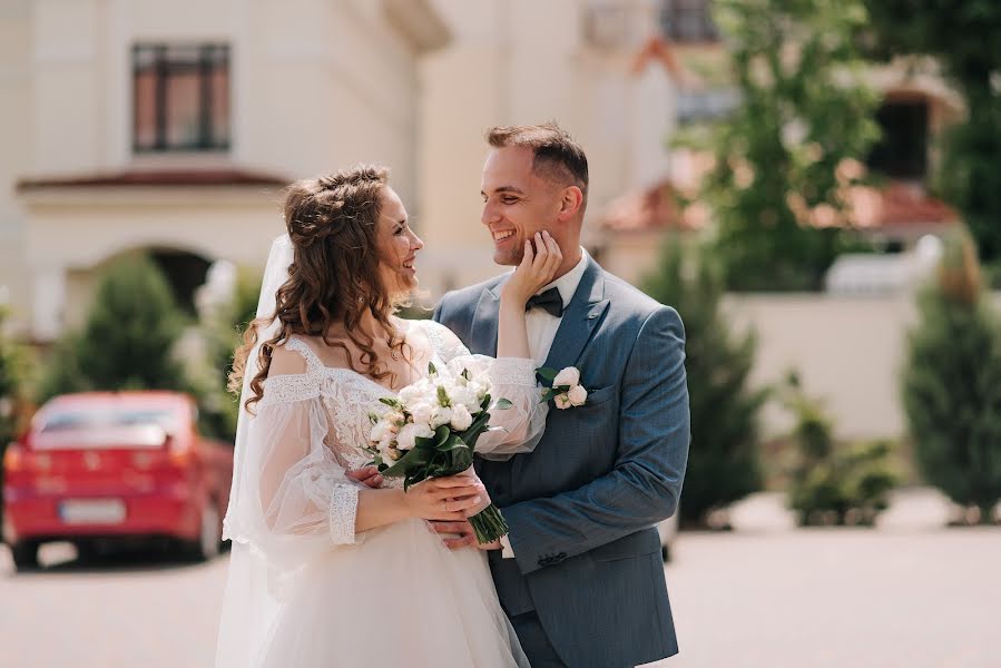 Fotografo di matrimoni Alena Vedutenko (vedutenko). Foto del 22 marzo 2022